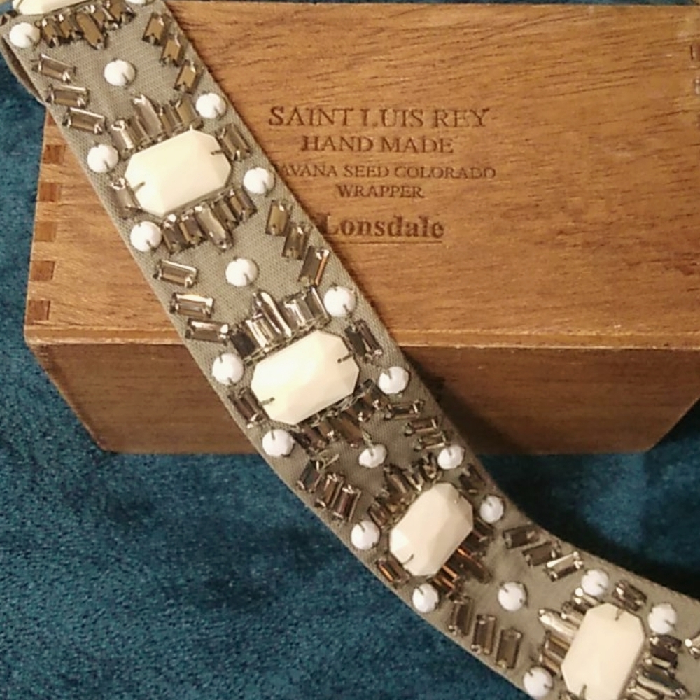 Loft beaded elastic belt gray and cream Small